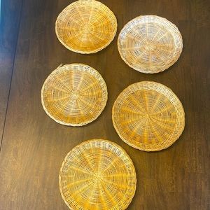 Rattan boho wall baskets (decor)